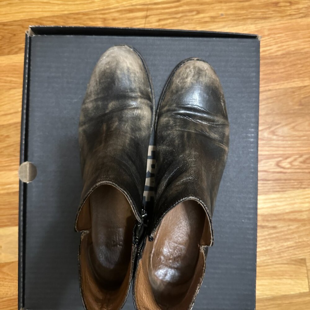 Frye Melissa Shootie 2 - Picture 15 of 15